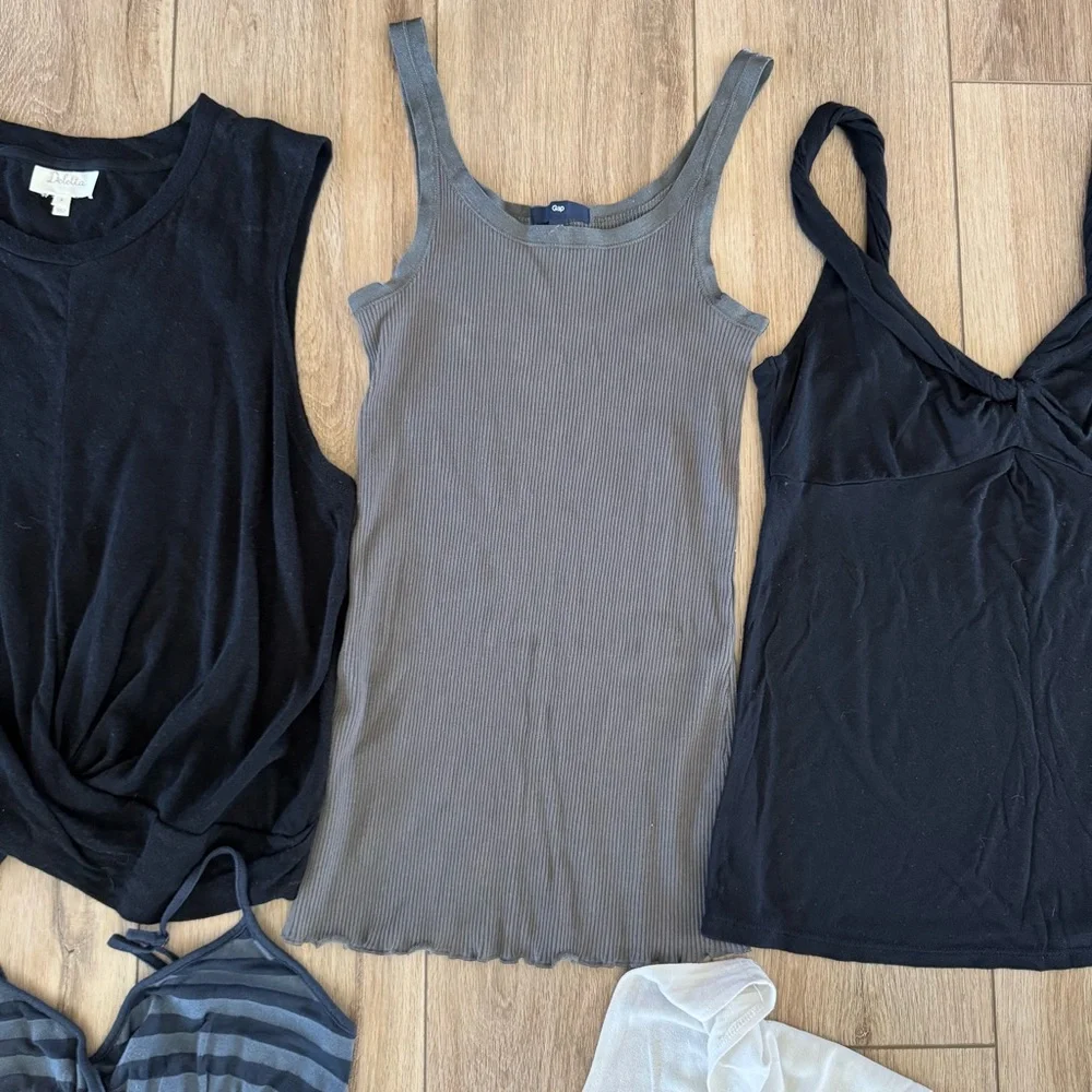 Tank Bundle - Picture 5 of 12